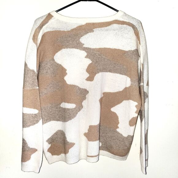 Brodie Cashmere Camo V Neck Pullover Tan Cream Sweater Jumper Medium - Picture 2 of 8